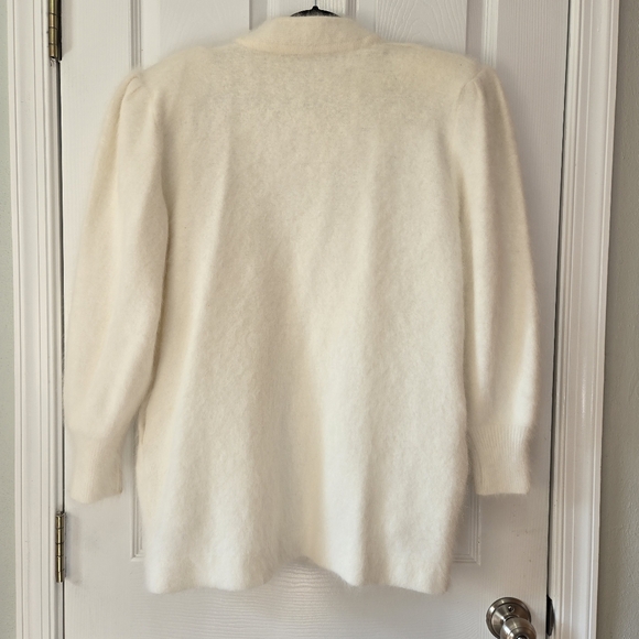 Vintage Lee Sands White Angora  Sweater Beaded Cardigan Grandmacore One Size - Picture 2 of 10